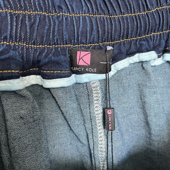 Denim Skirt, Size Large, NWT - Picture 4 of 8